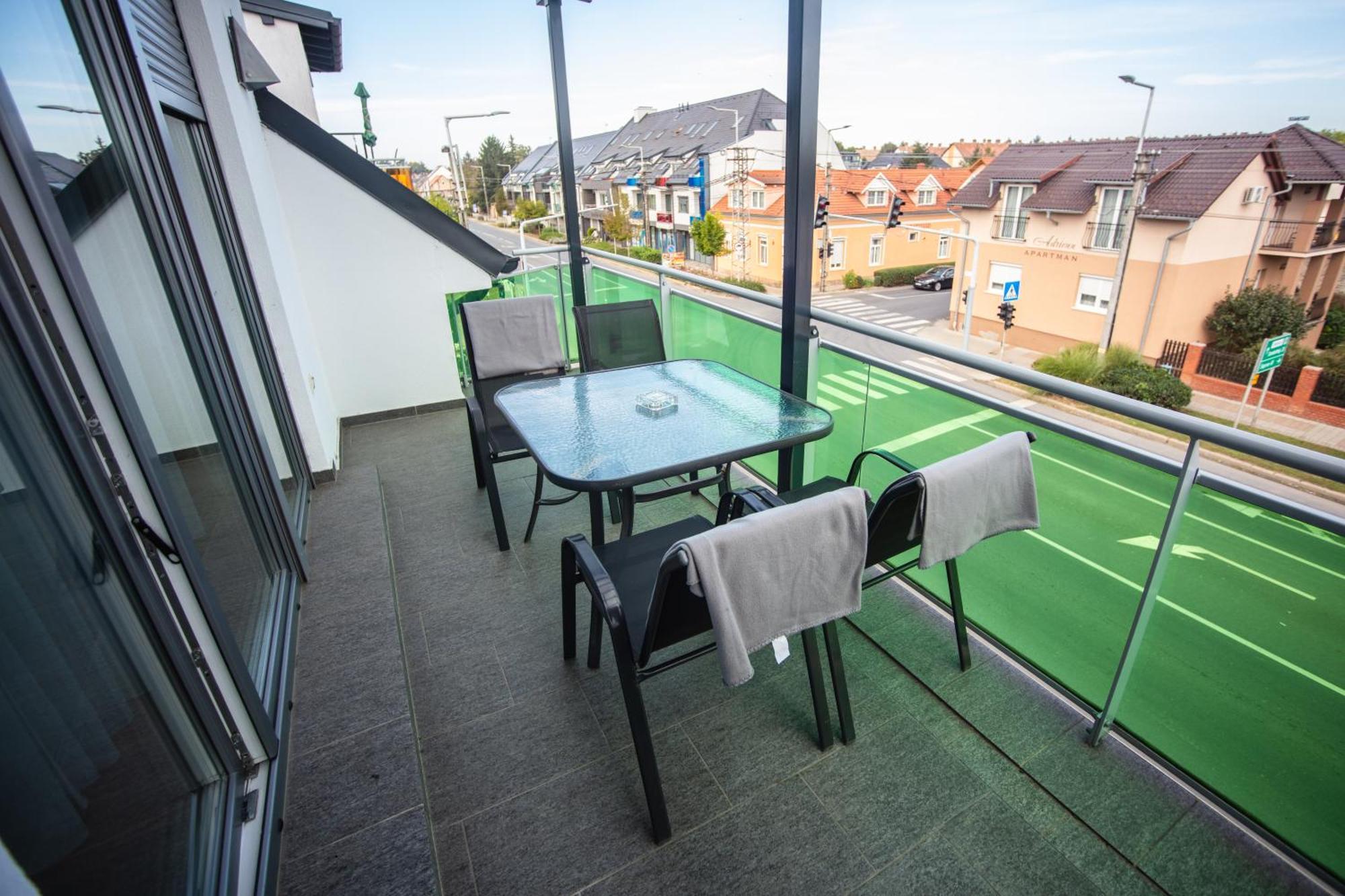Nemeth Apartmanok ชาร์วาร์ ภายนอก รูปภาพ