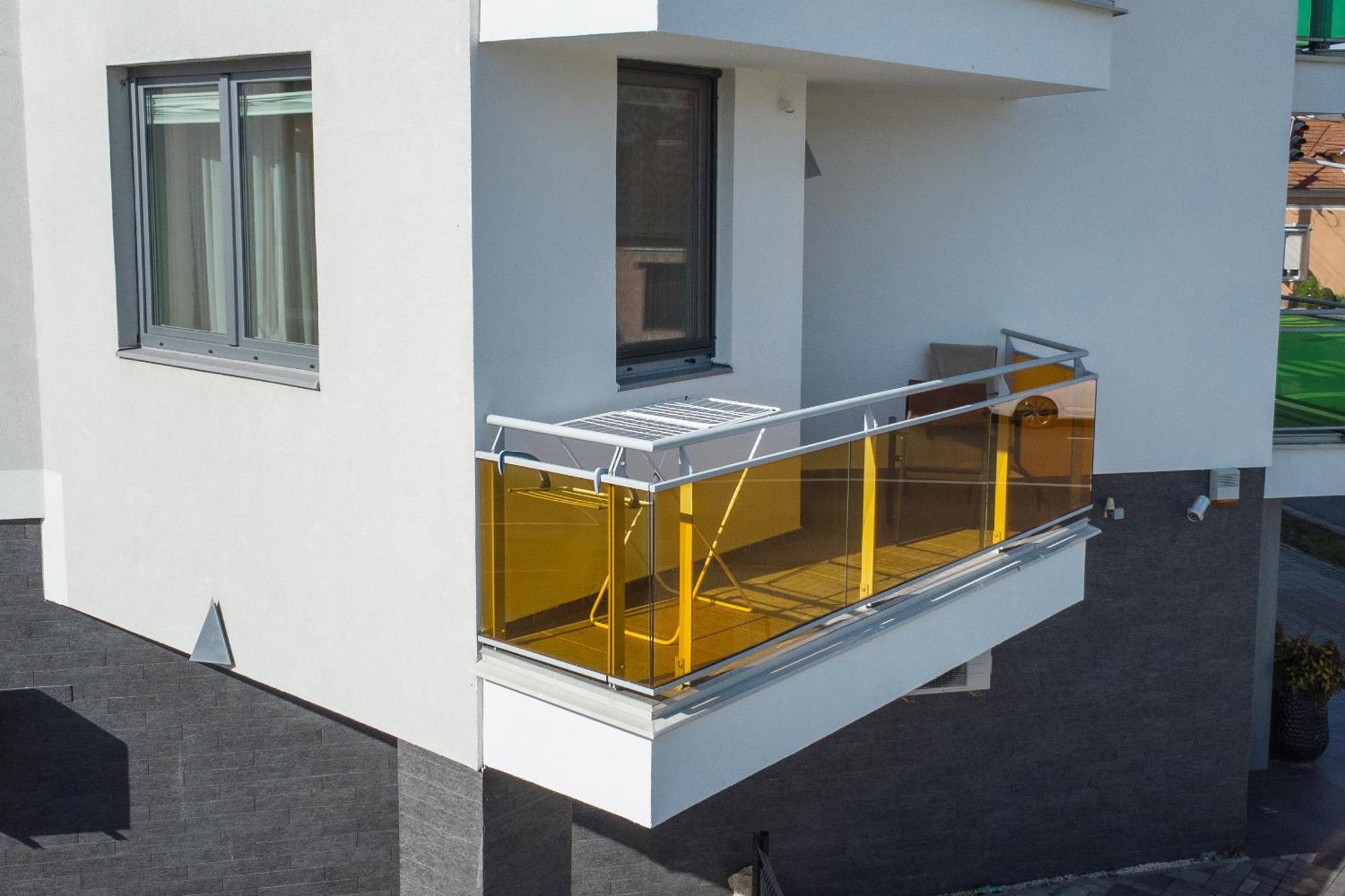 Nemeth Apartmanok ชาร์วาร์ ภายนอก รูปภาพ
