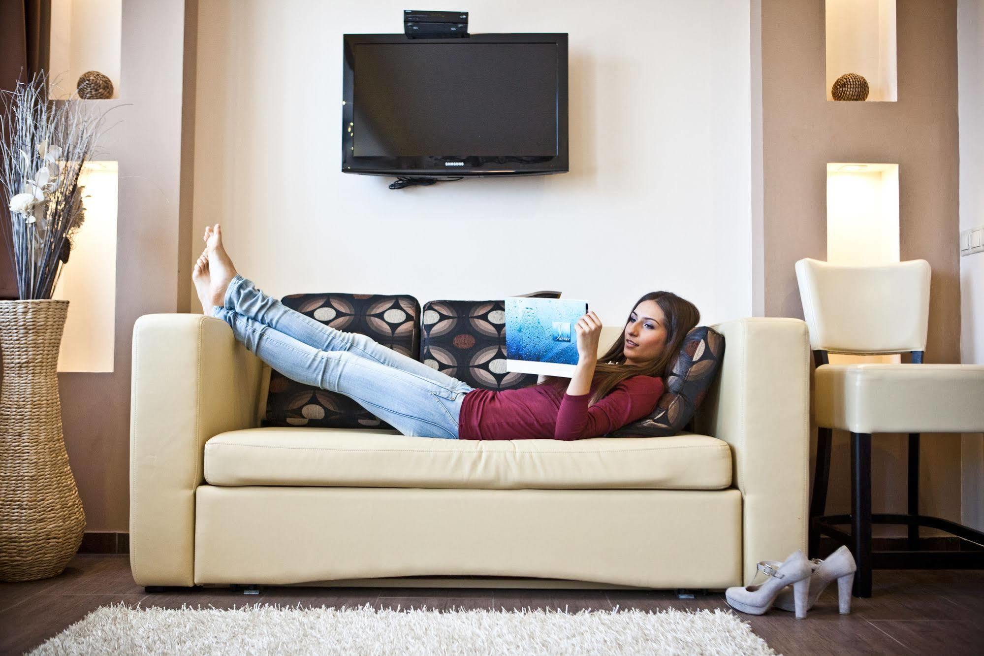 Nemeth Apartmanok ชาร์วาร์ ภายนอก รูปภาพ